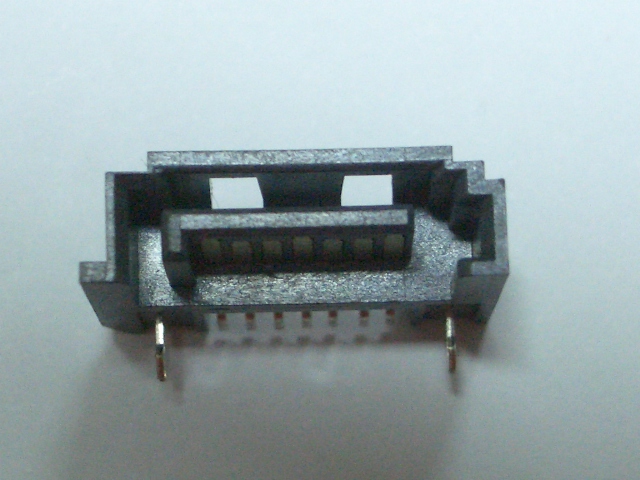 S-ATA 7P SMD/צ/b]/OW